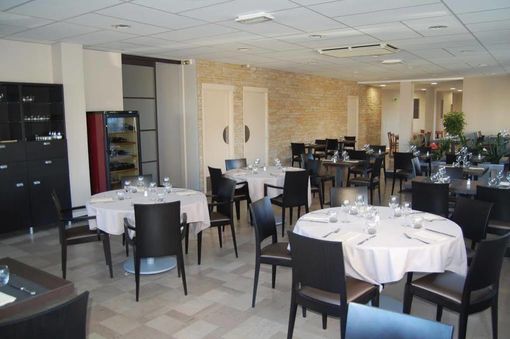 Hotel-Restaurant La Caborne Limonest Exteriér fotografie